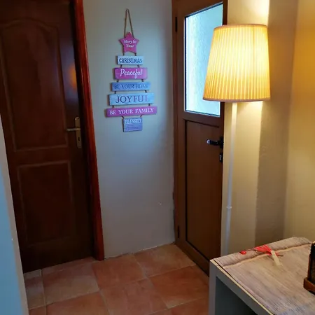 Pera Vrisi Apartament Zátouna