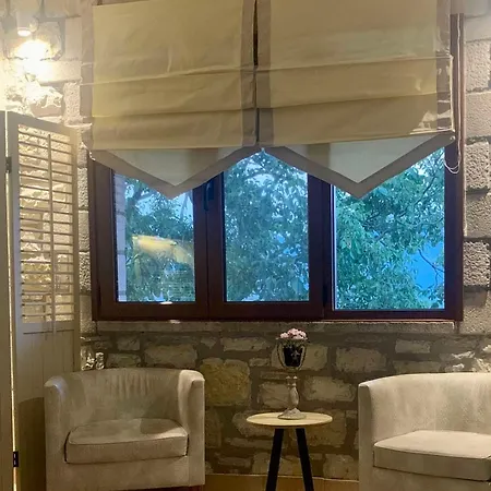 Pera Vrisi