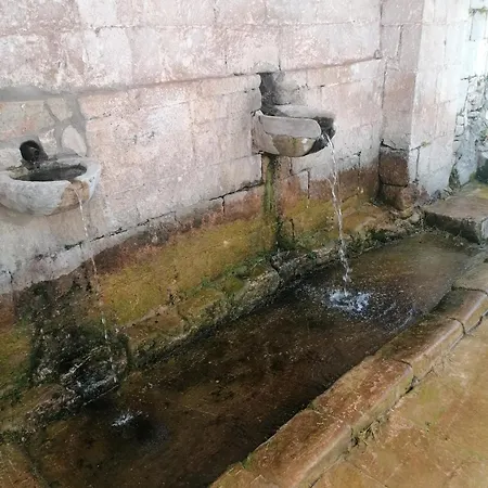 Pera Vrisi Appartement Zátouna